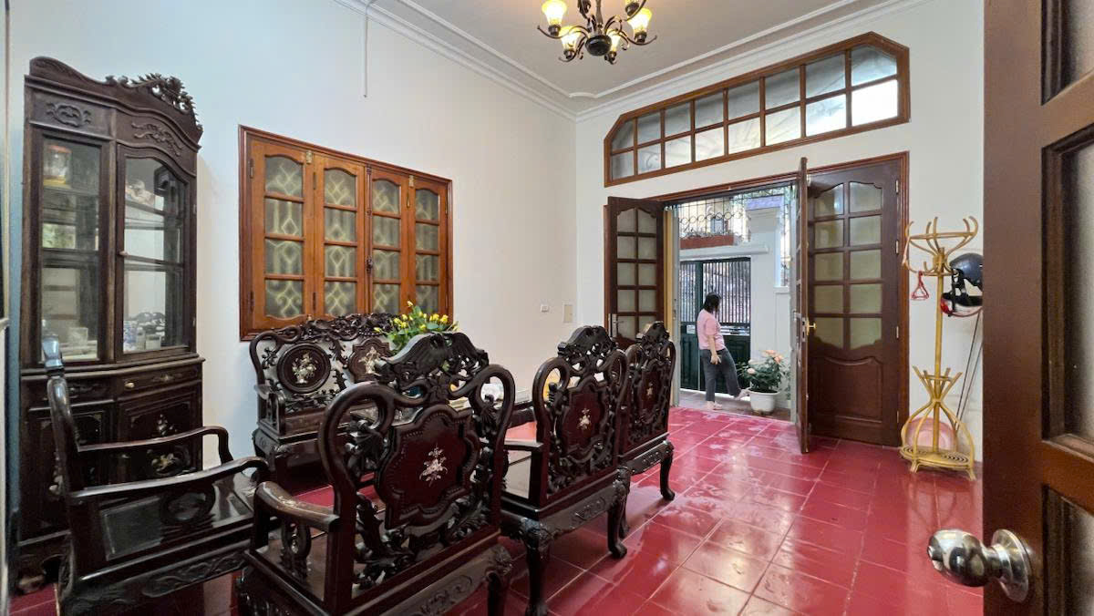 Bán gấp nhà Bạch Đằng, Hai Bà Trưng 78m x MT 5.2m x 4PN, ô tô đỗ cửa, KD, giá 13.3 tỷ. LH: - Ảnh 2